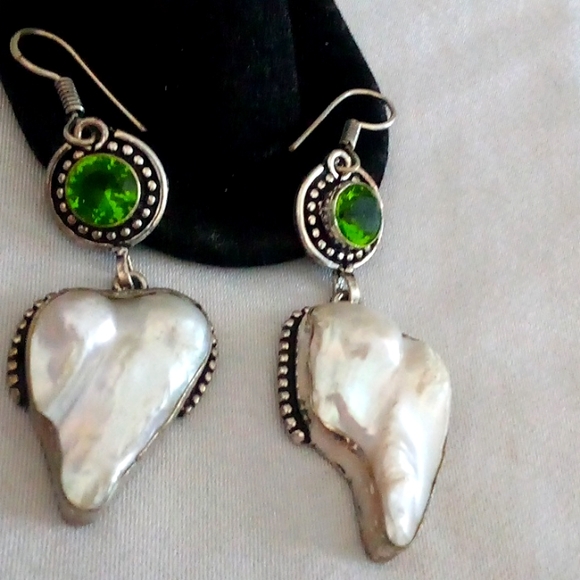 Hand Crafted Jewelry - Vintage natural baroque pearl and peridot dangles 🤗